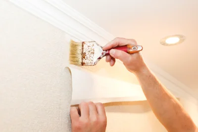 Pose de papier peint au Thillot — revêtements muraux et toiles de verre
